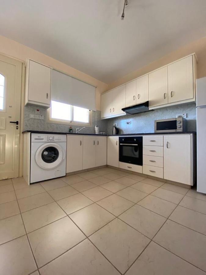 Royal Seacrest F G5 Ground Floor Apartment Pafos Exterior foto