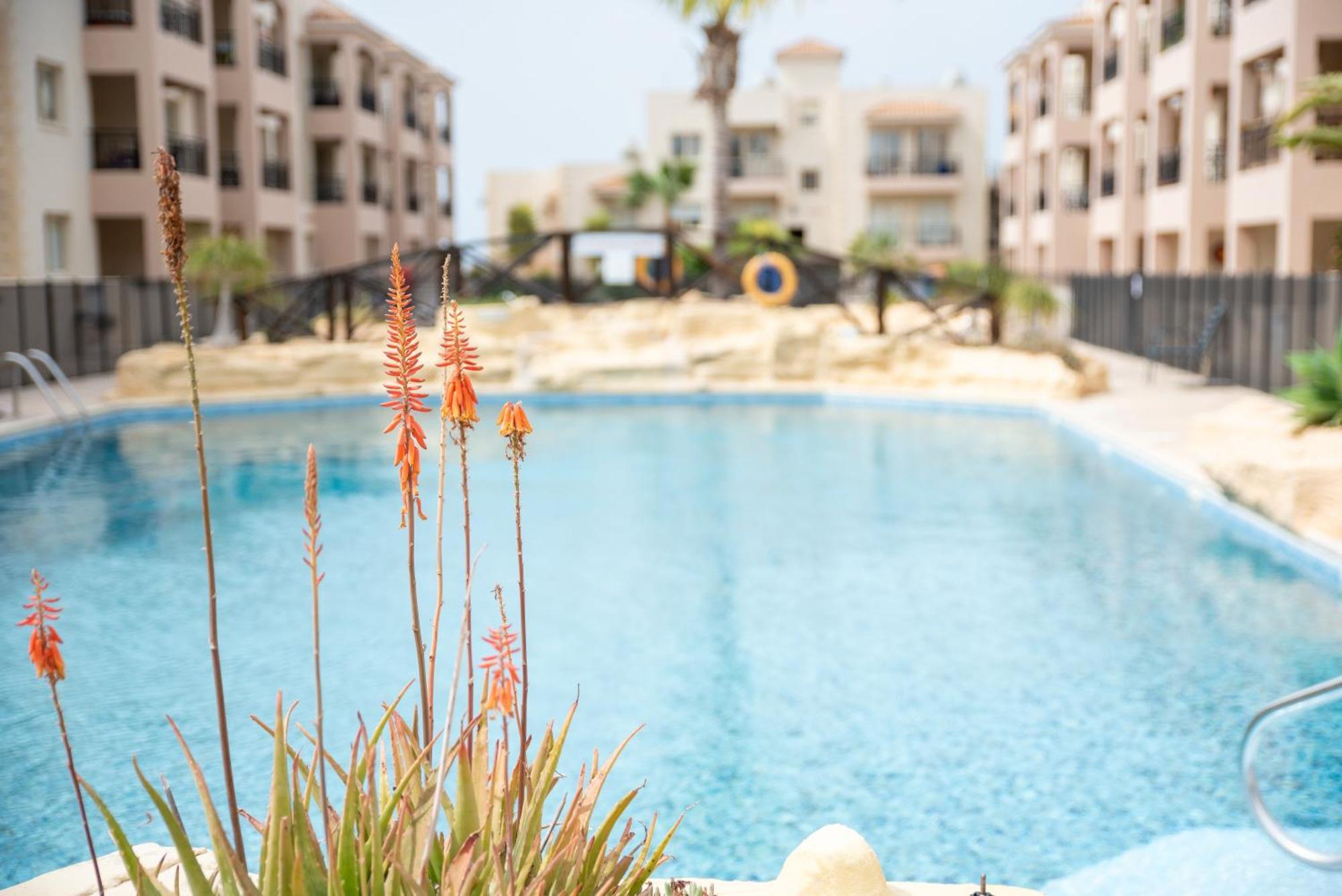 Royal Seacrest F G5 Ground Floor Apartment Pafos Exterior foto